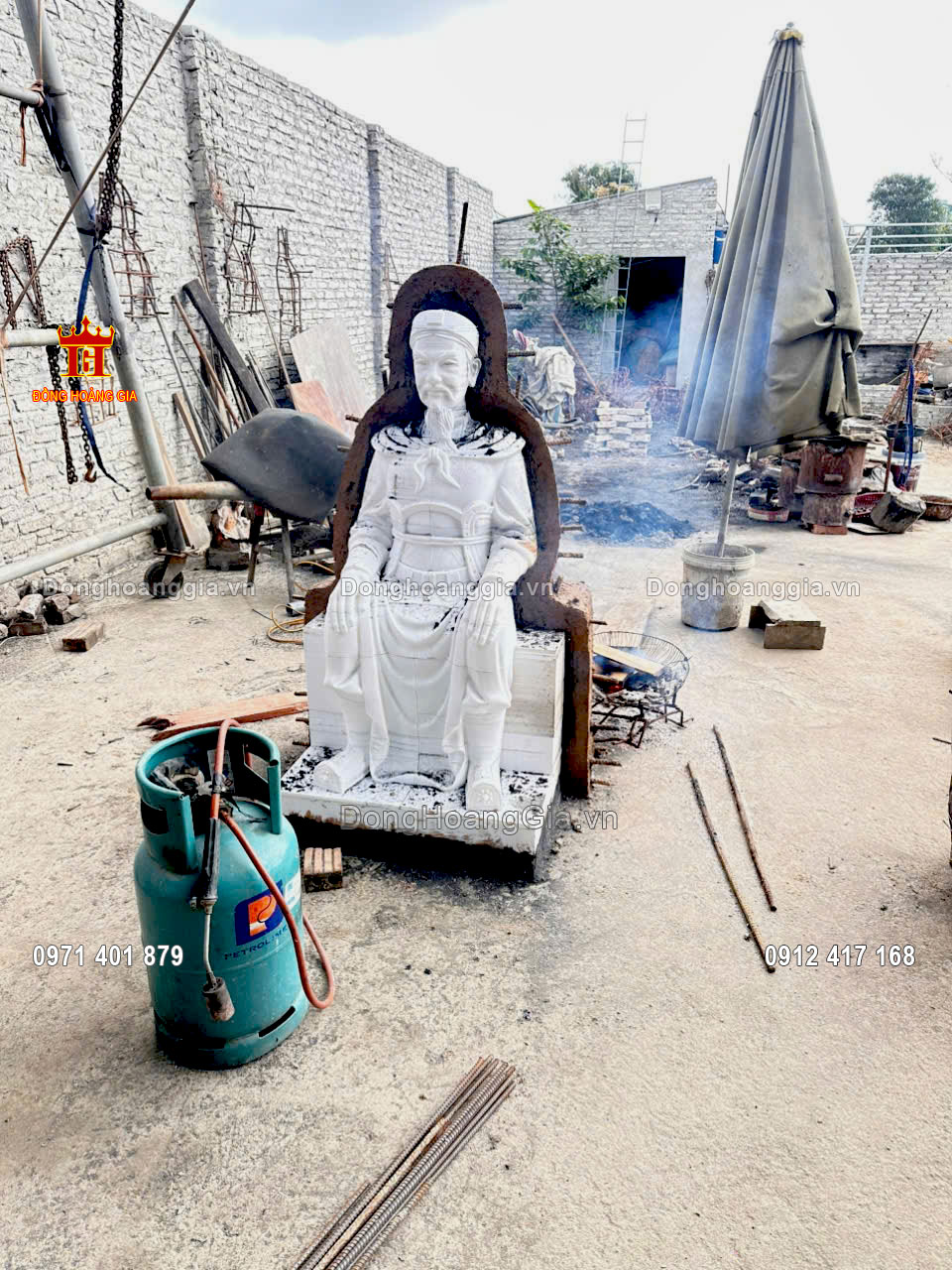 Mẫu tượng được khách hàng duyệt để đảm bảo tính chính xác cao khi đúc tượng